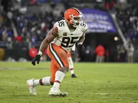 Myles Garrett sacks over under and defensive player of the year odds