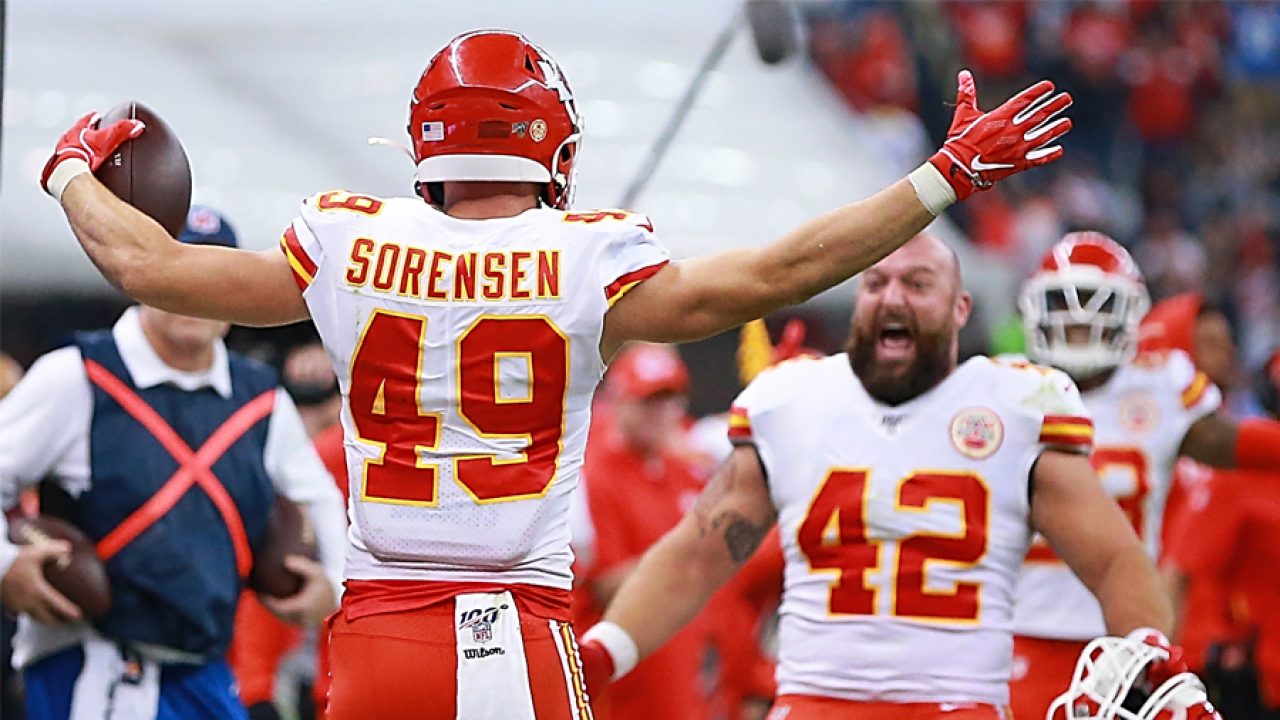 Sportsbook pays out Chiefs division win after week 4 of 2020