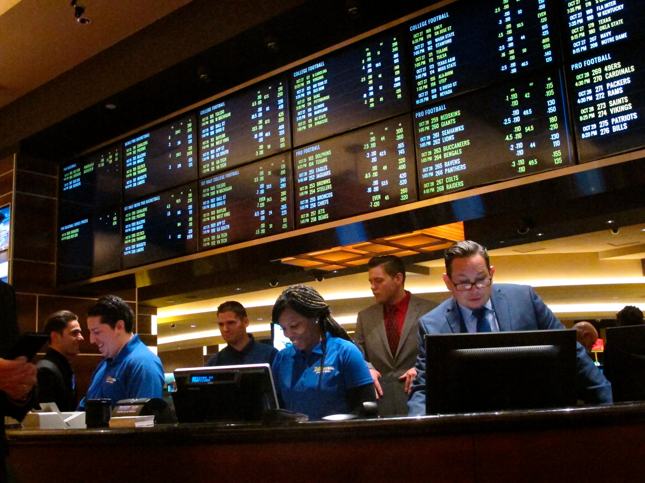 New Jersey sets ports betting handle record
