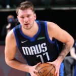 Dallas Mavs play on Christmas