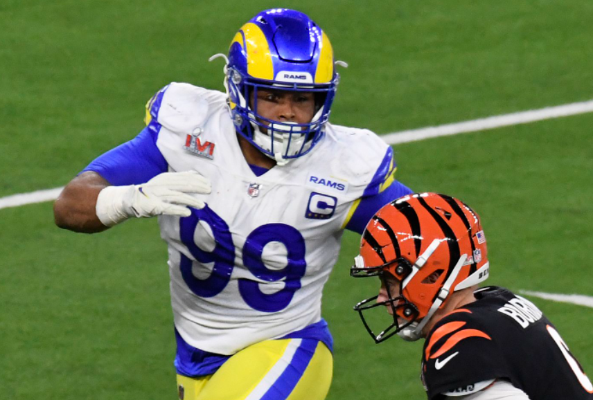Aaron Donald signs largest non QB deal in history