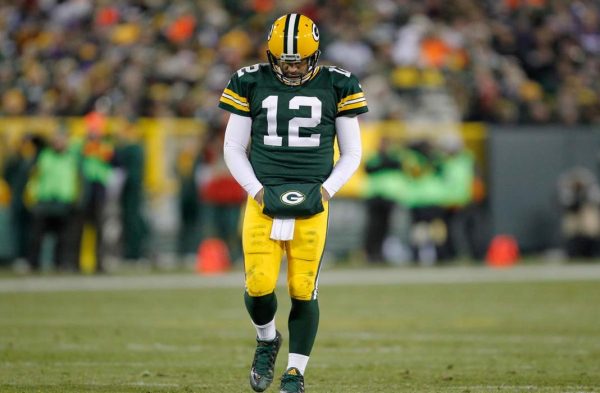 Tom Brady Saves Season, while Aaron Rodgers Sinks Further