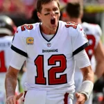 Tom Brady yells at teammates