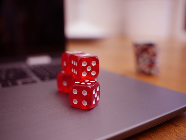 Advantages of Placing Bets in Online Casinos