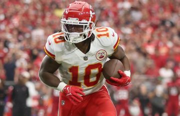 Chiefs are +1.5 points