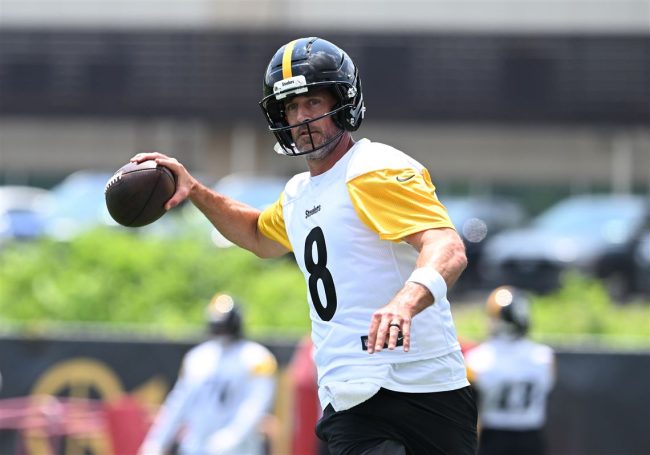 Aaron Rodgers and Steelers stats and odds