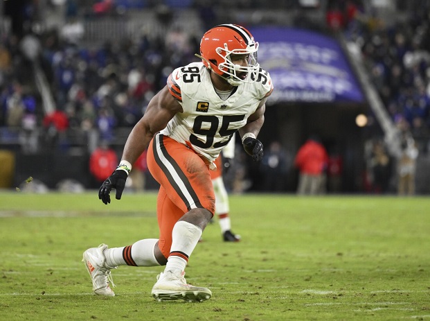 Myles Garrett sacks over under and defensive player of the year odds