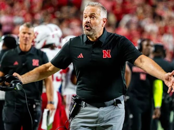 sportsbook betting odds on the next coach of Penn State 2025