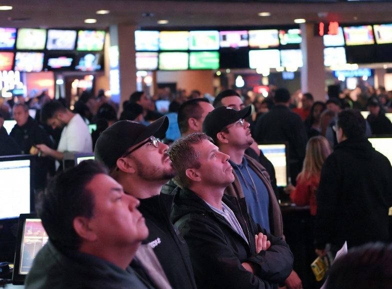 injuries and point spread movement