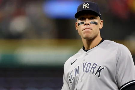 Yankees over under 91.5 wins pick
