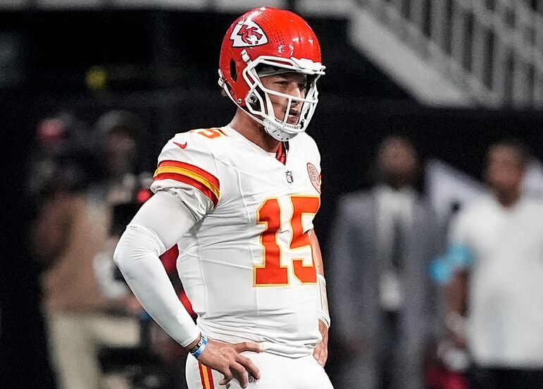 is mahomes fading away?